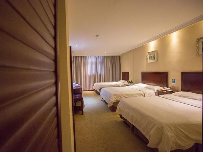 GreenTree Inn ShanDong JiNing JiaXiang County JianShe (S) Road Express Hotel, Jiaxiang, China