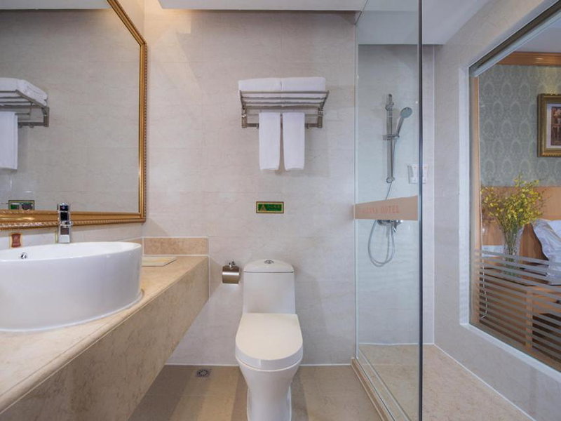 Vienna Hotel Shenzhen Buji Ganli Road, Longgang, China