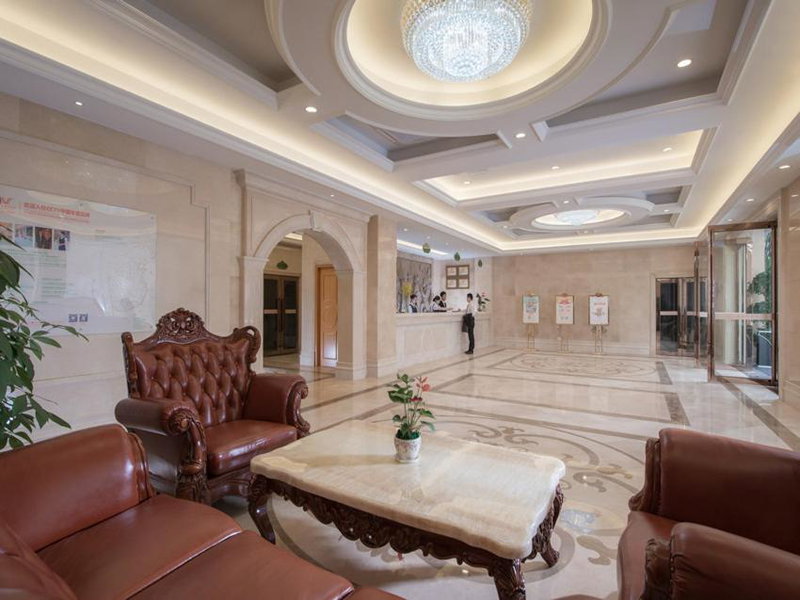 Vienna Hotel Shenzhen Buji Ganli Road, Longgang, China