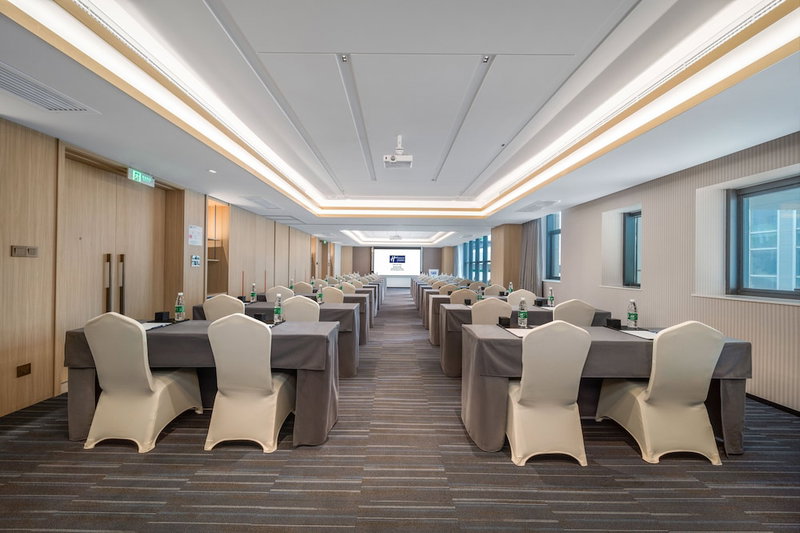 Holiday Inn Express Rongcheng Science And Technolo by IHG, Weihai, China