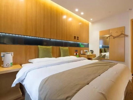 Vatica Xuzhou High Speed Railway Station Hotel, Xuzhou, China