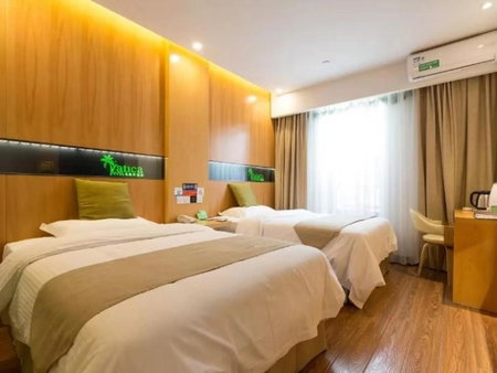 Vatica Xuzhou High Speed Railway Station Hotel, Xuzhou, China