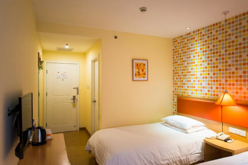Home Inn Tianjin Wuqing Jingjin Road, Wuqing, China