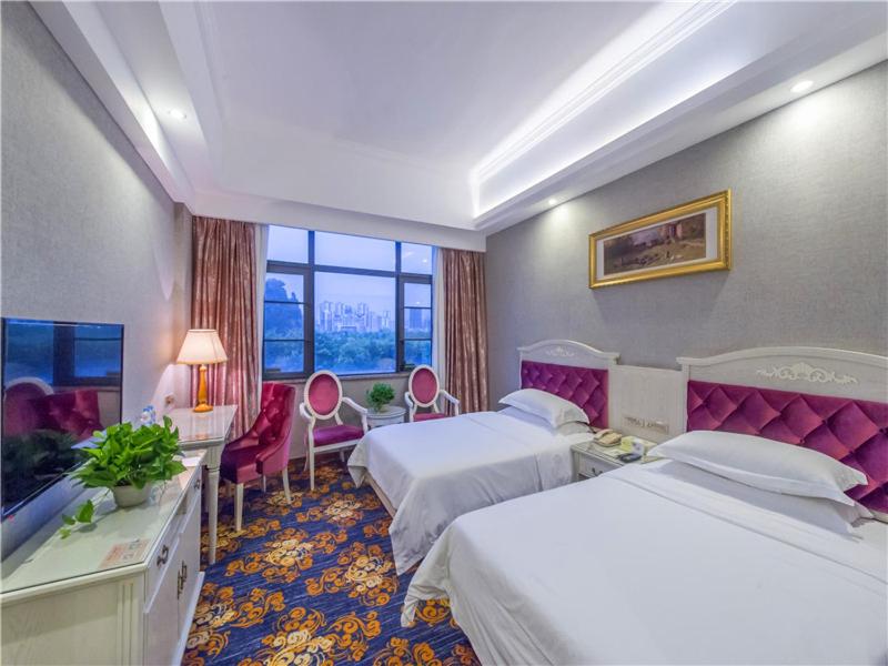Vienna Hotel Guilin ShiFu Branch, Lingui, China