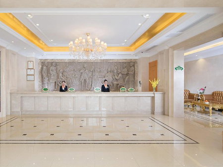 Vienna Hotel (Huizhou Daya Bay Xinyi Store), Huizhou, China