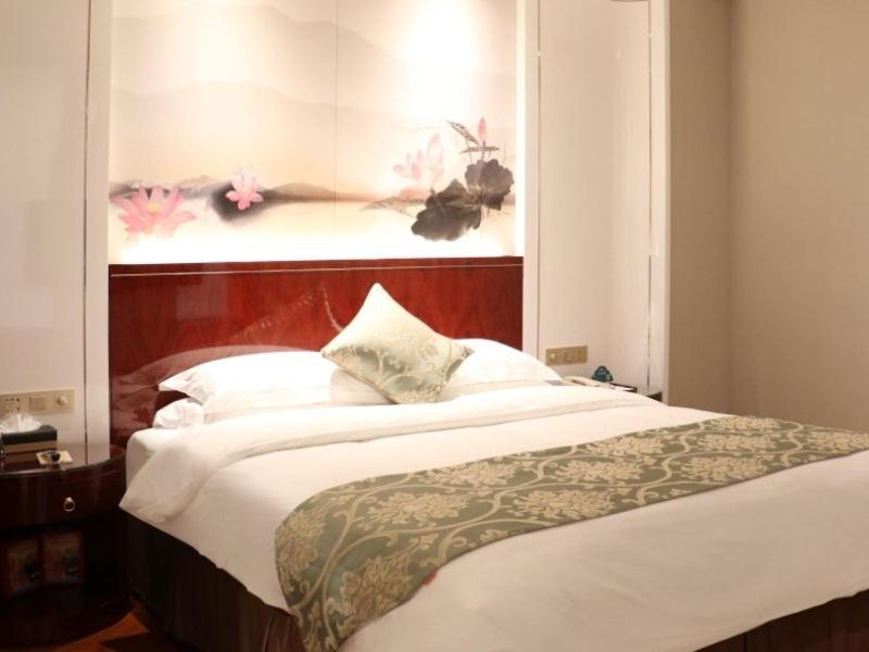 GreenTree Eastern Yancheng Jianhu County Aobaolia Life Plaza Hotel, Yancheng, China
