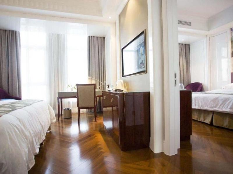 GreenTree Eastern Yancheng Jianhu County Aobaolia Life Plaza Hotel, Yancheng, China