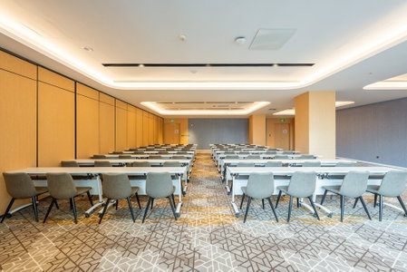 Holiday Inn Express Xinji City Center by IHG, Shijiazhuang, China