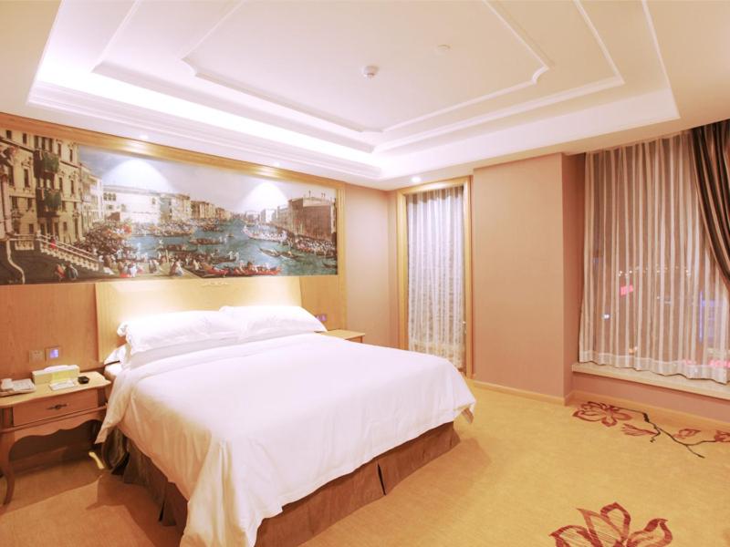 Vienna Hotel Shanghai Songjiang Development Zone, Songjiang, China