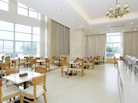 Vienna Hotel Shantou Longhu South Taishan Road, Shantou, China
