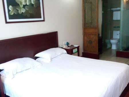 GreenTree Inn Anhui Suzhou Railway Station Express Hotel, Suzhou, China