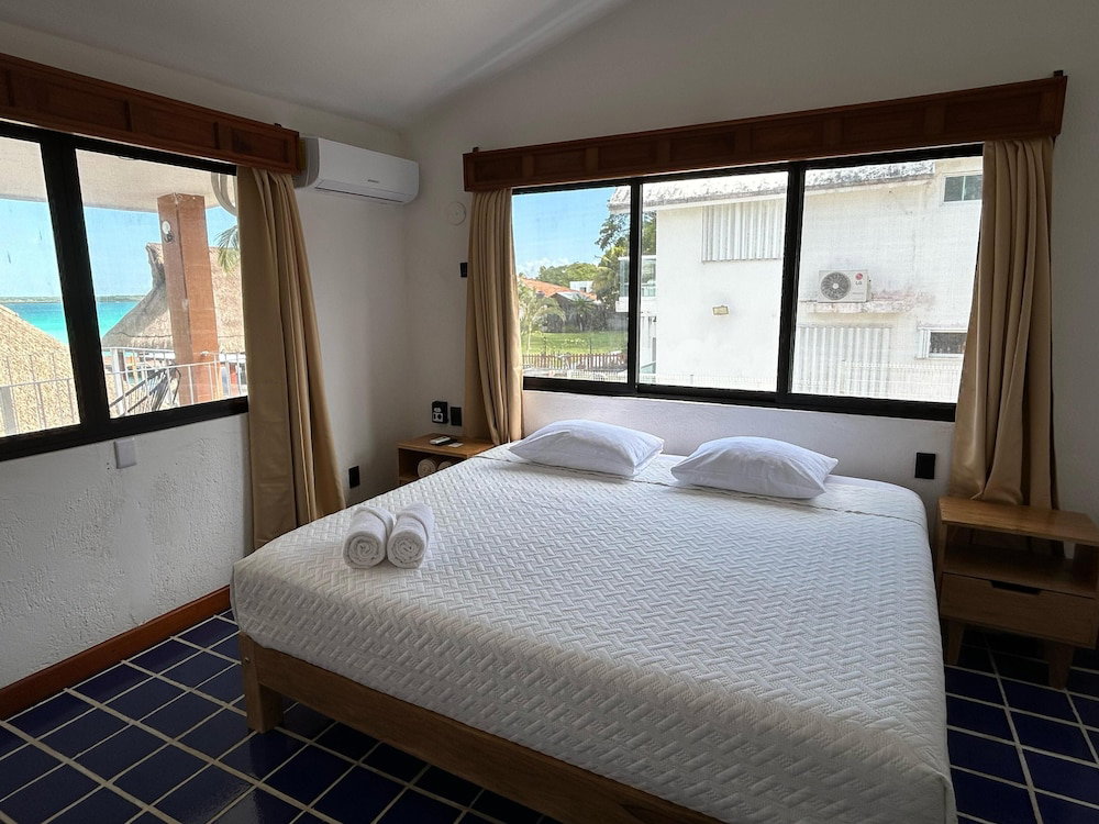 Hotel Solana Bacalar, Mexico