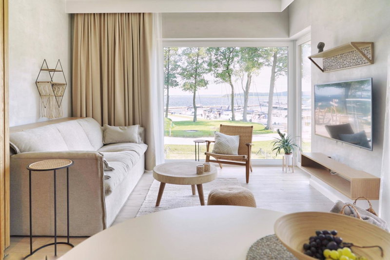 Good Morning Sunshine - Nautica Resort Apartment, Giżycko, Poland