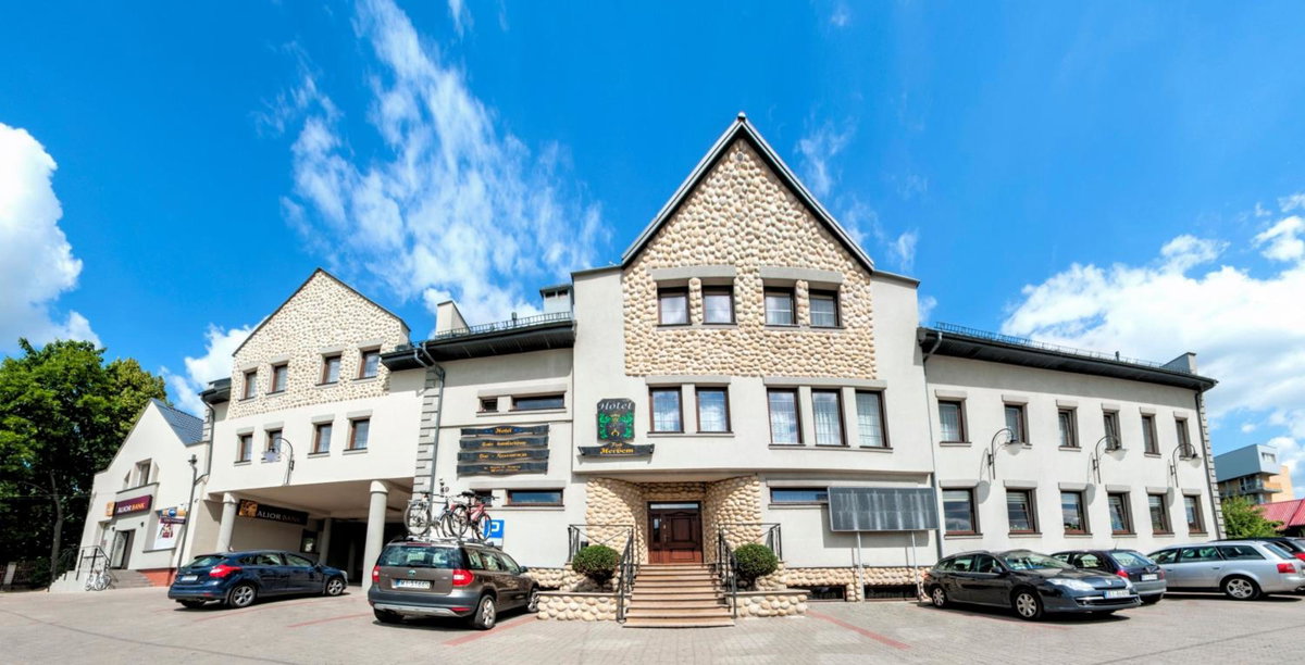 Hotel POD HERBEM -POKOJE OZONOWANE, Poland