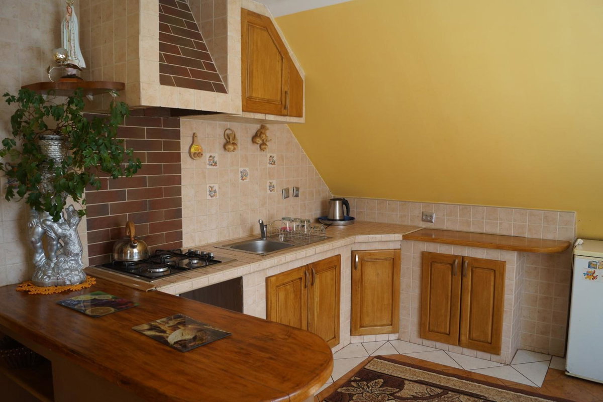 Hotel · Noclegi u Marii - Koninki, Poręba Wielka