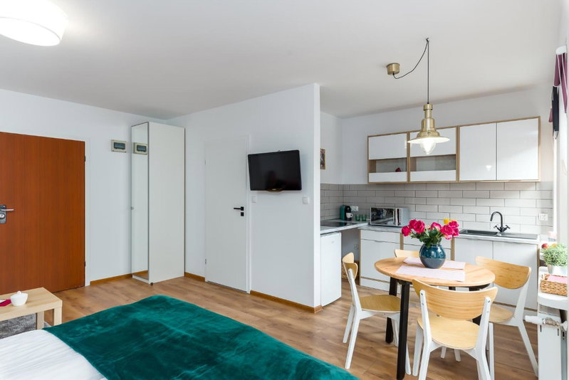 Sleepway Apartments - English Dream, Poznań, Poland