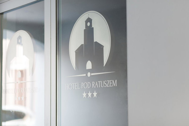 Pod Ratuszem, Wieluń, Poland