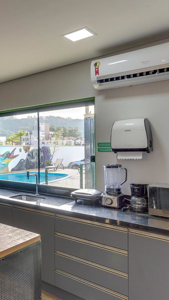 Innbox - Canasvieiras, Florianópolis, Brazil