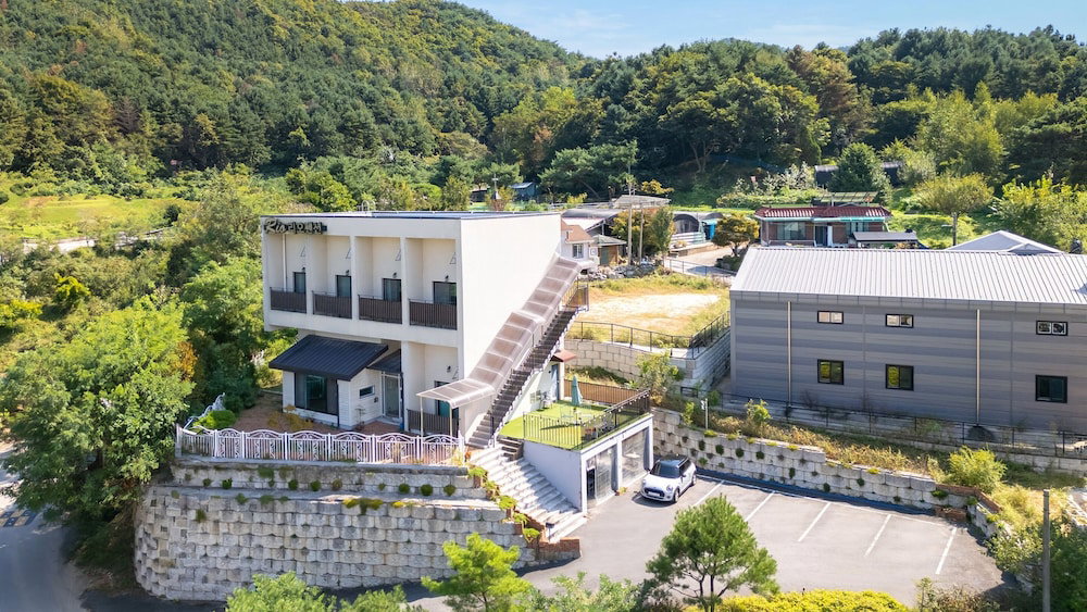 Chuncheon Lio Pension, Южная Корея