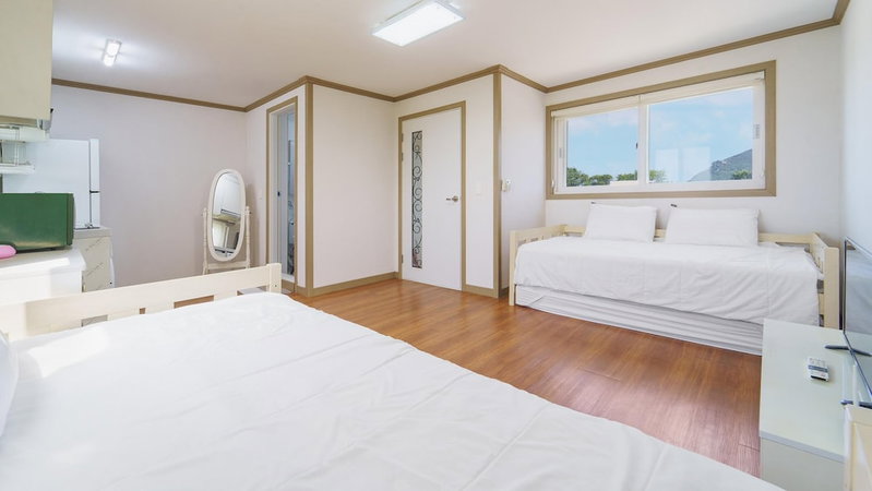 Jeju Joyhouse, Seogwipo, South Korea
