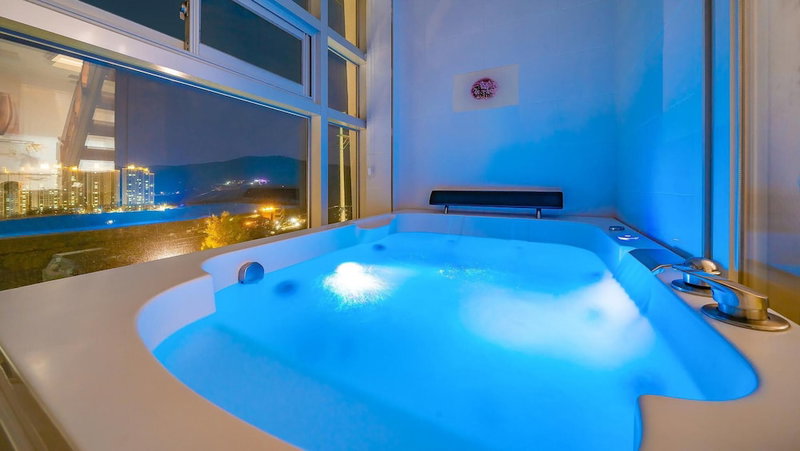 Geoje Forest-morning Spa Pension, Geoje, South Korea