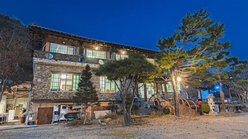 Gapyeong Dolgungpensyeon&kaempingjang, Gapyeong, South Korea
