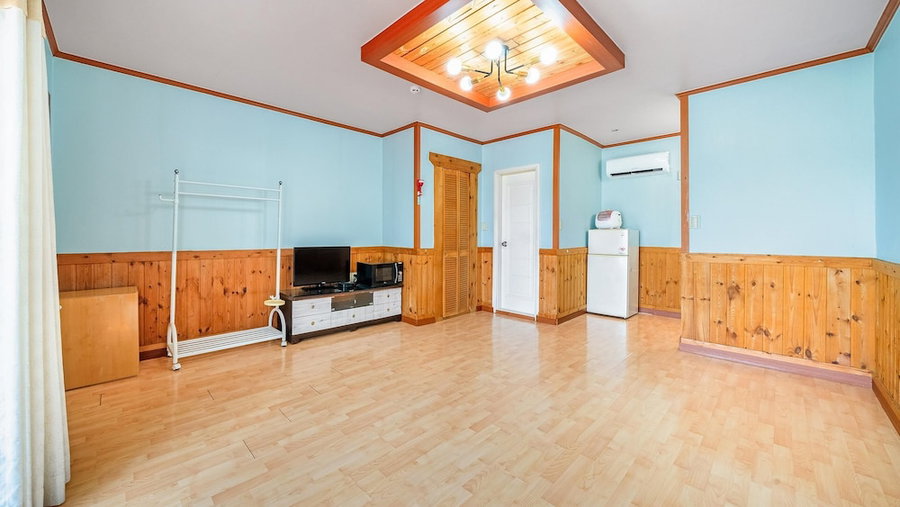Taean Hagampo Coastvalley Pension, Taean, South Korea