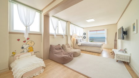 Yeosu Canada meo Village pet Pension, Yeosu, South Korea