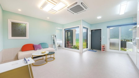 Gyeongsan Stage-ipple pet Pension, Gyeongsan, South Korea