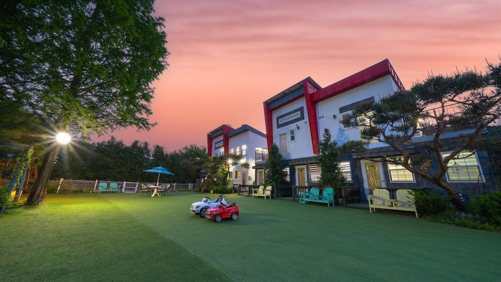 Yangpyeong Dodam Dodam Pension, South Korea