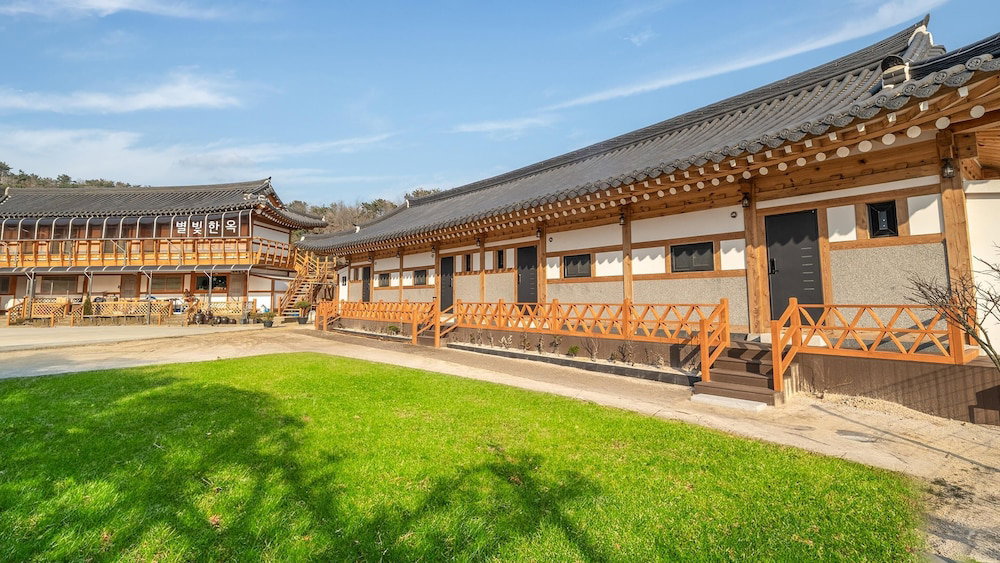 Gyeongju Gampo Byeolbit Hanok Pension, Südkorea