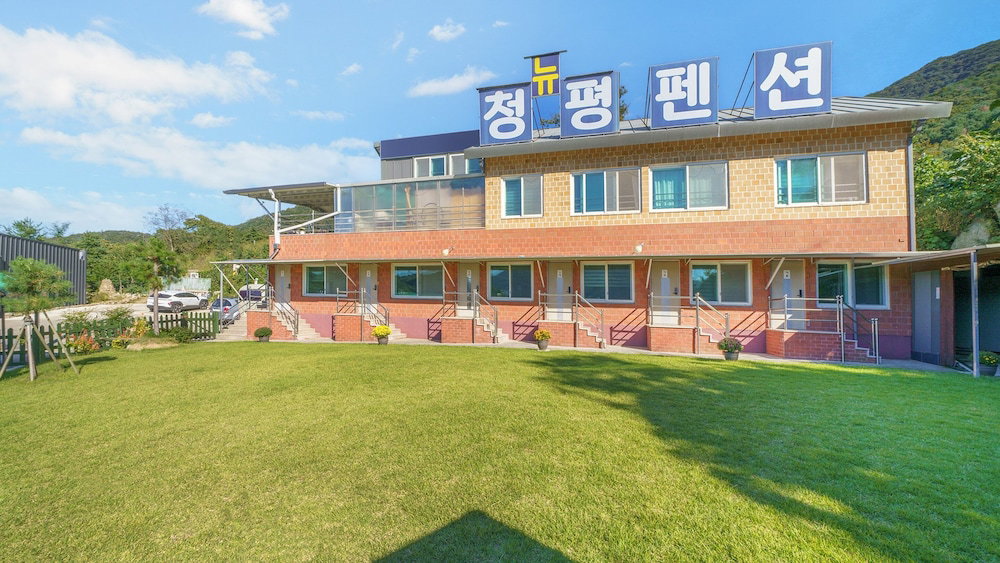 Gapyoeng New Cheongpyeong Pension, South Korea