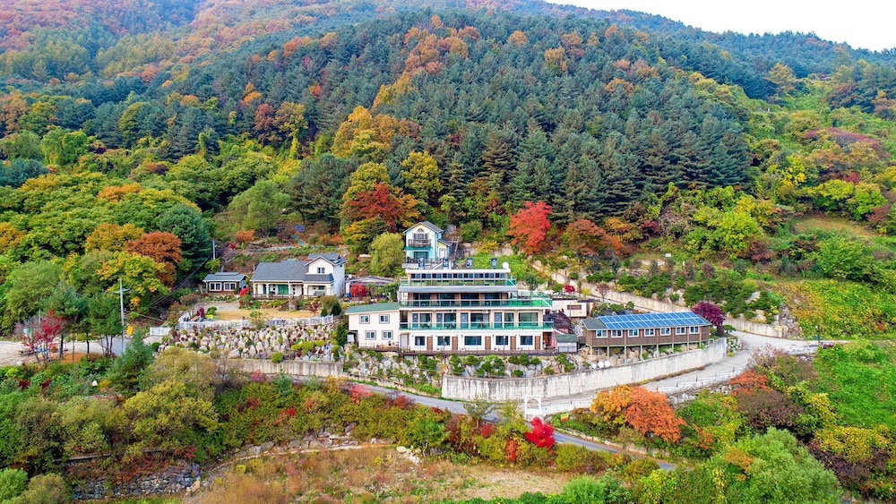 Gapyeong Newcastle Pension, South Korea