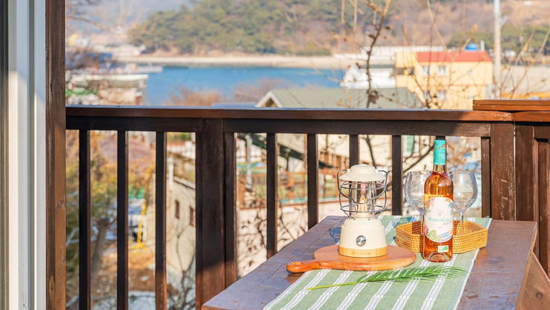 Geoje Come and Stay Pension, Geoje, South Korea