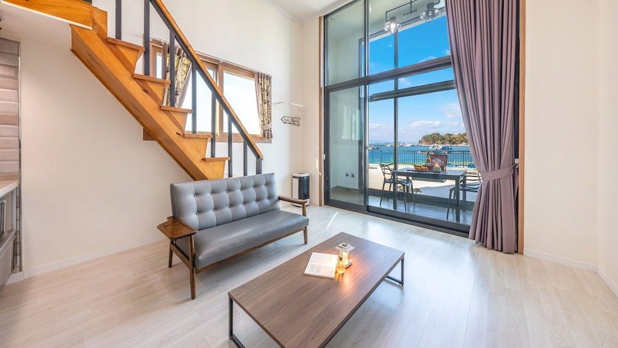 Yeosu Arungeorida Ocean View Pension, Yeosu, South Korea