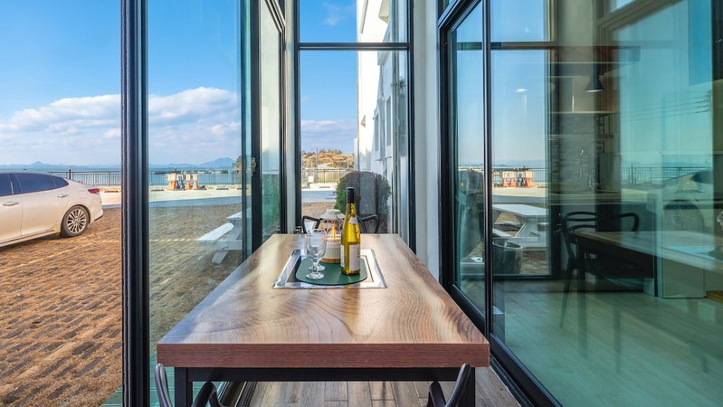 Yeosu Arungeorida Ocean View Pension, Yeosu, South Korea