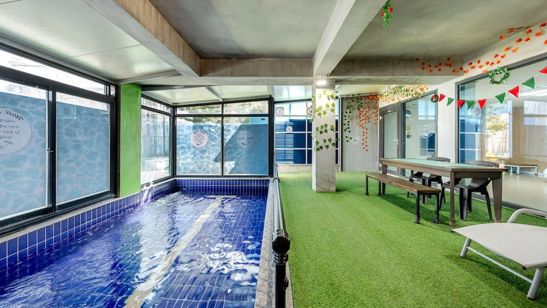 Yeosu Wellstay Pool Villa, Yeosu, South Korea