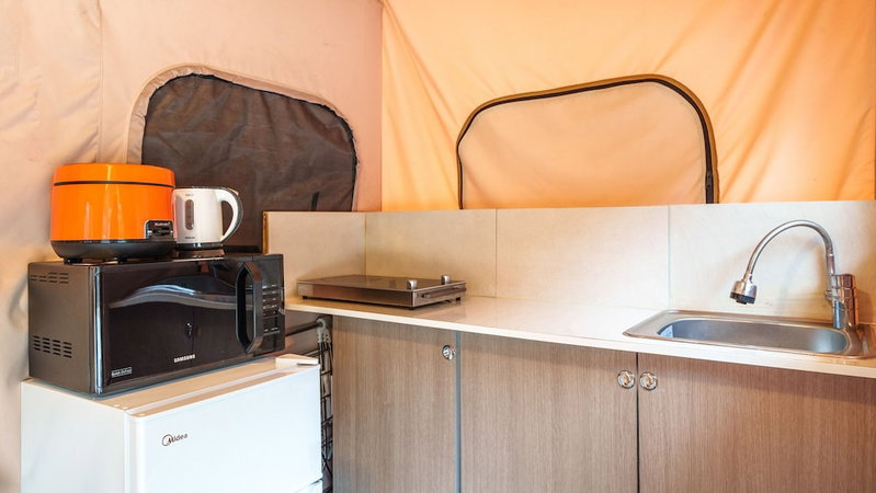 Gapyeong Sanchaek Glamping Pension, Gapyeong, South Korea
