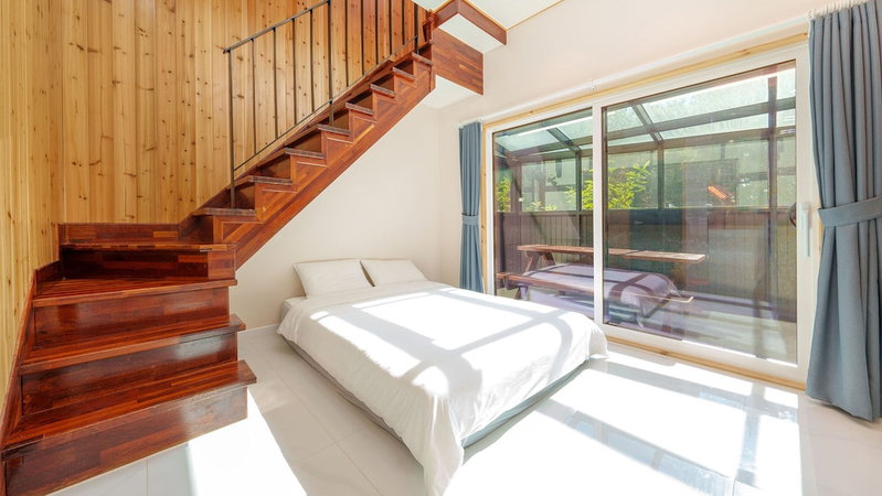Stay Osolchae Dokche Pool Villa Pension, Gangneung, South Korea