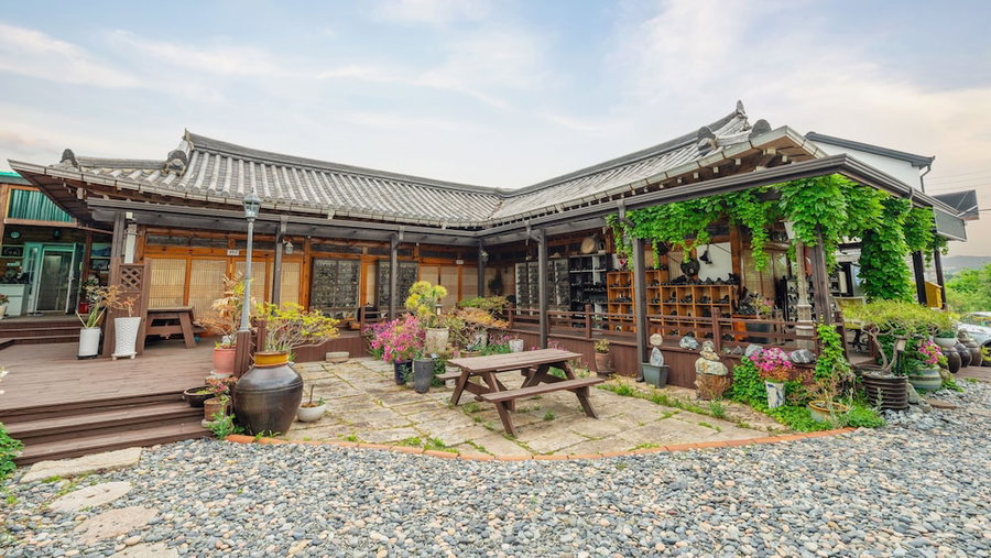Gyeongju Silla Palace Pension, Gyeongju, South Korea
