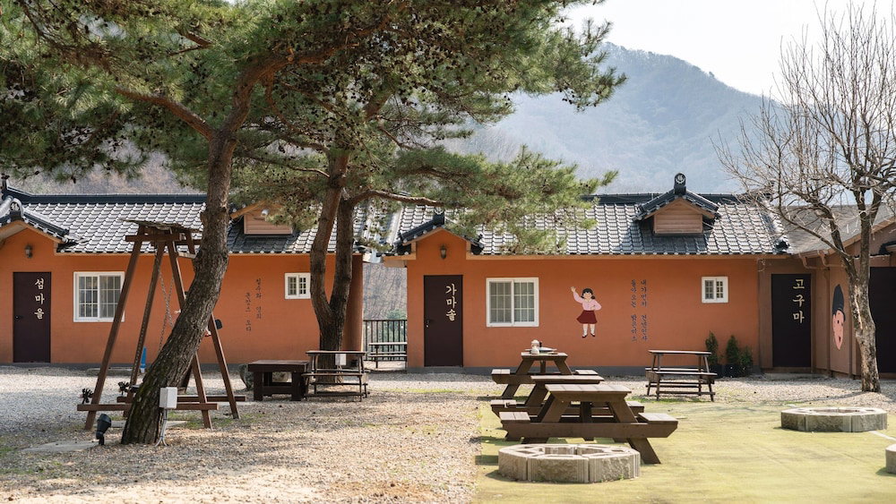 Gapyeong Iris Pension, South Korea