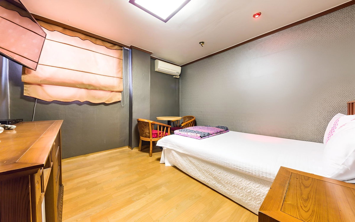 Hotel · Yeongdeungpo Market Max Motel, Seoul