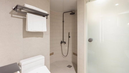 Cave Ryokan Hotel by Aank Sungshin Univ., Seoul, South Korea