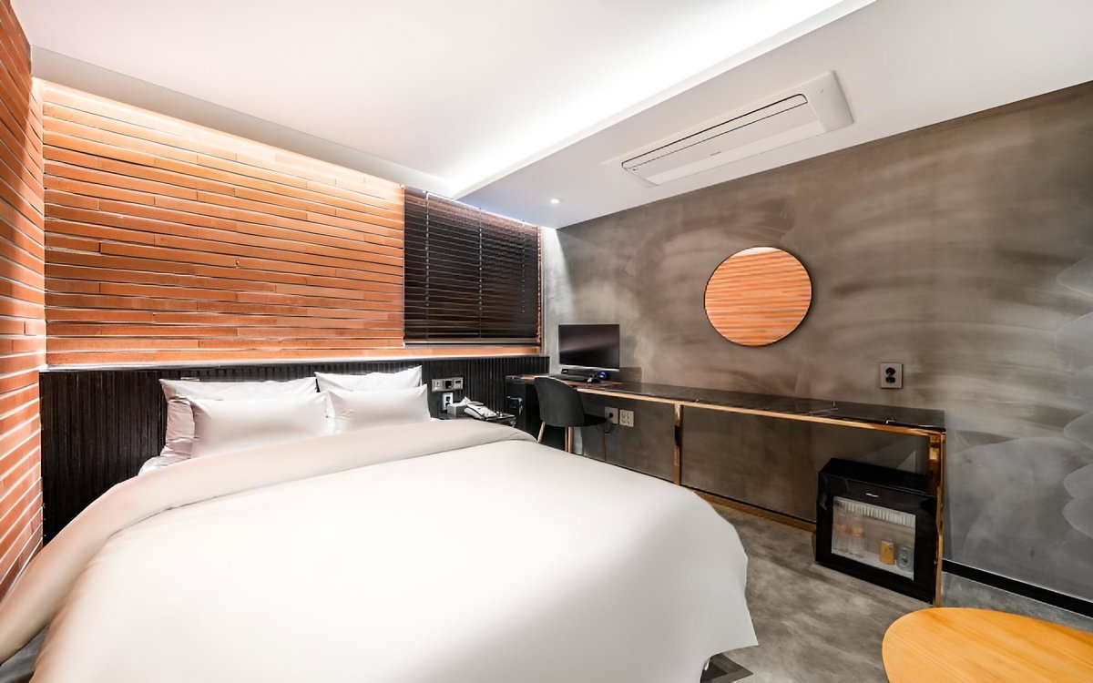 Jongno Hotel Laboum, South Korea