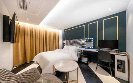 Jongno Hotel Laboum, Seoul, South Korea