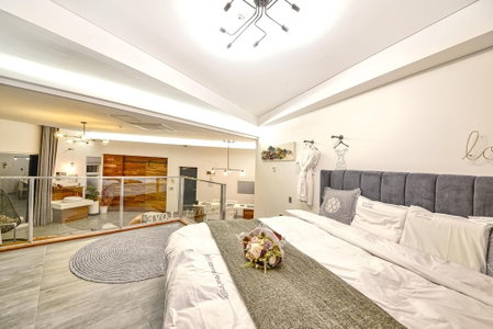 Seogwipo Dawa Pool Villa Pension, Seogwipo, South Korea