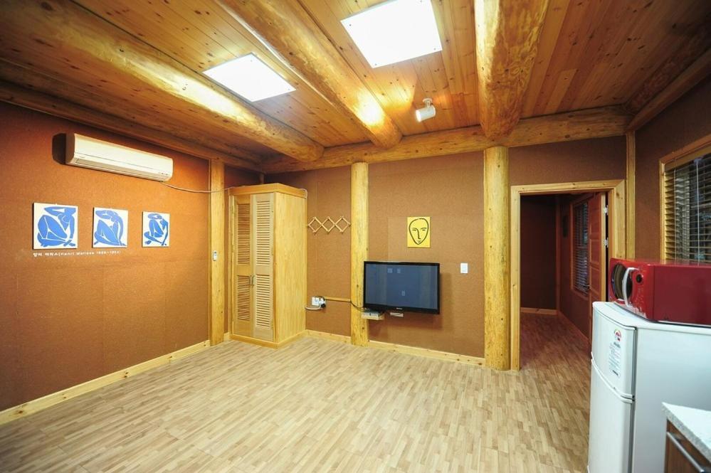 Boryeong Rich Valley Log Village Pension, South Korea