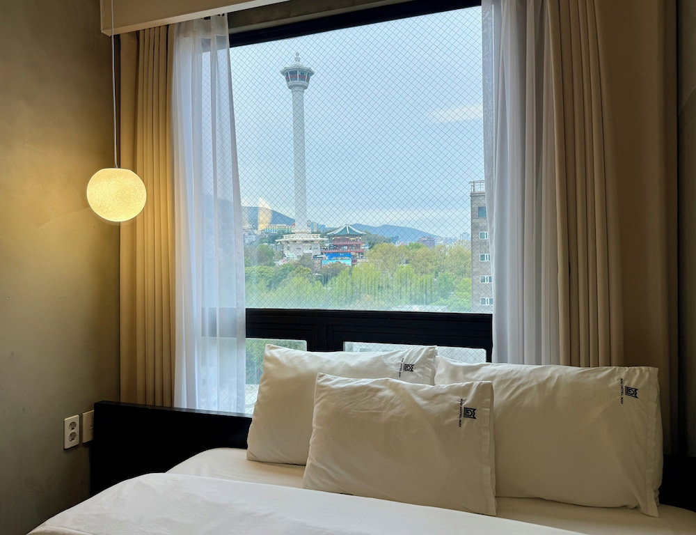 Hotel · Mini hotel may nampo, Busan