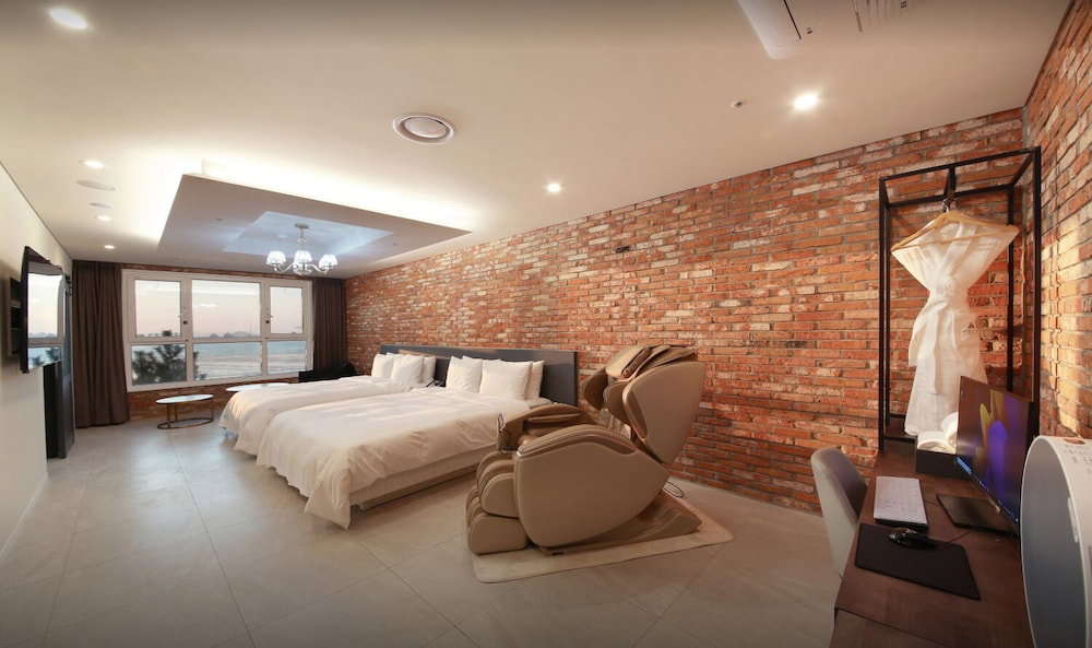 Restia Incheonbay Hotel, South Korea