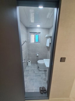 Hotel Regen, Seoul, South Korea
